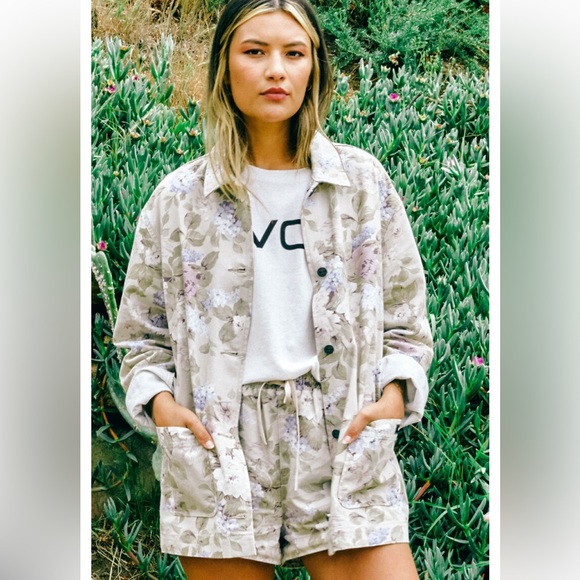 RVCA Floral Utility, Worker, Chore Jacket Shacket - Picture 2 of 14